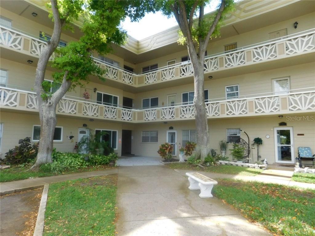 2351 Irish Ln. #11, Clearwater, FL 33763