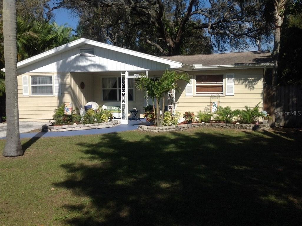 568 La Plaza Ave., St Petersburg, FL 33707