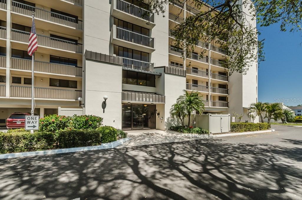 11590 Shipwatch Dr. #241, Largo, FL 33774
