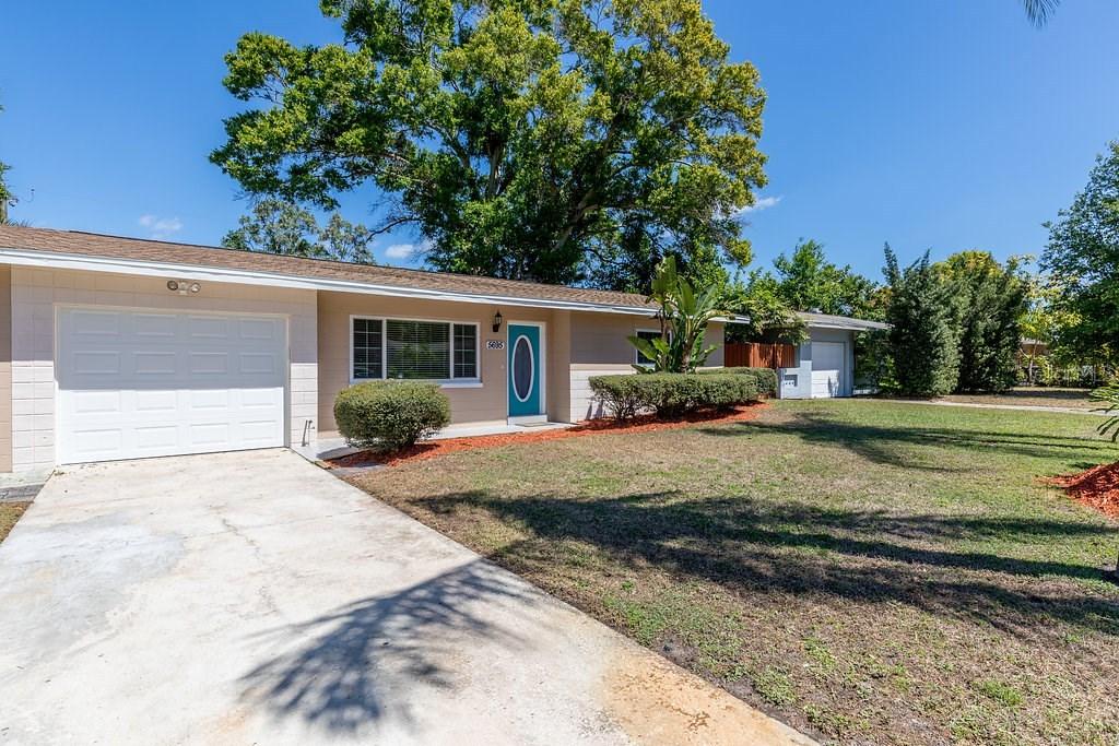 5695 56th Ter., St Petersburg, FL 33709