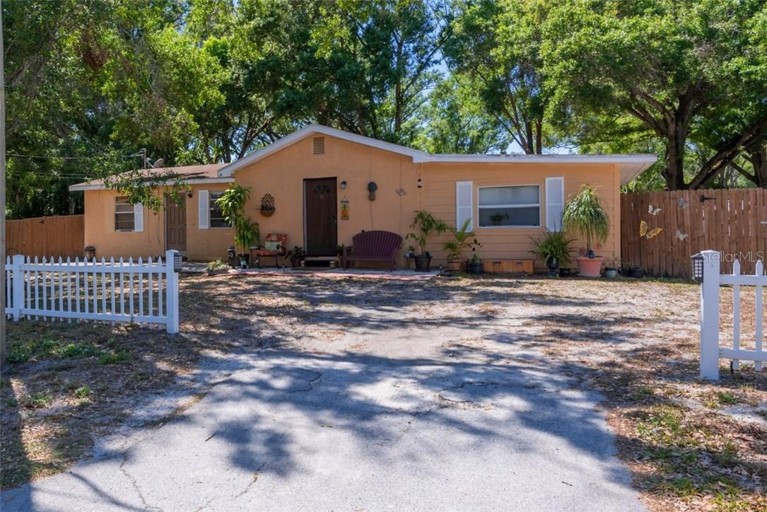 14832 63rd St., Clearwater, FL 33760