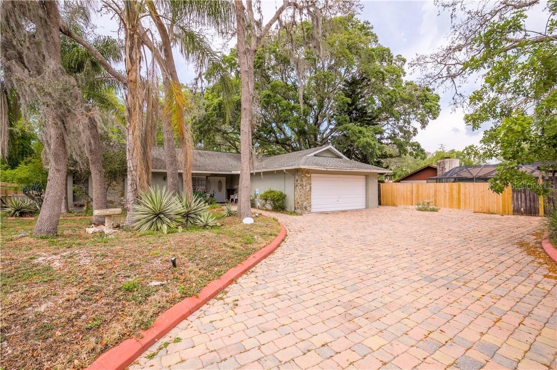 2727 Oak Bend Ct., New Port Richey, FL 34655