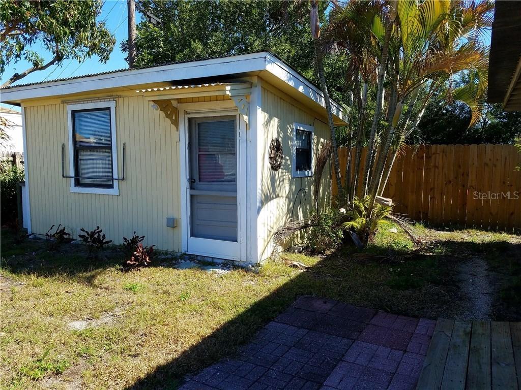 10593 117th Dr., Largo, FL 33773