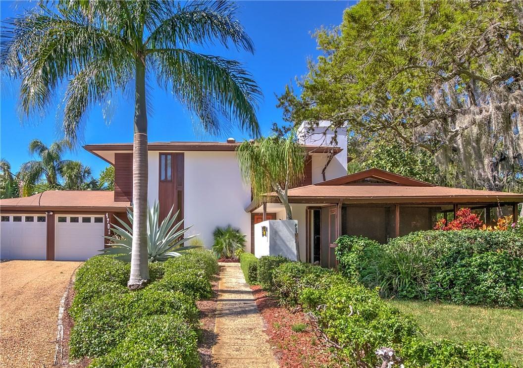 4701 Paradise Way, St Petersburg, FL 33705