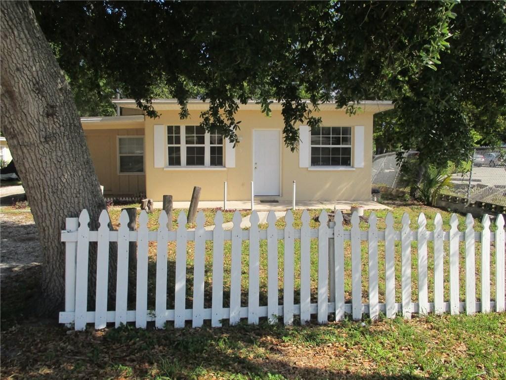 806 8th Ave., Largo, FL 33770