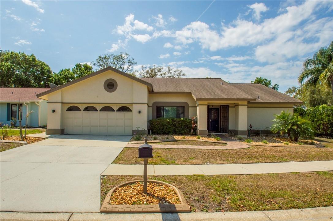 2924 Windridge Dr., Holiday, FL 34691