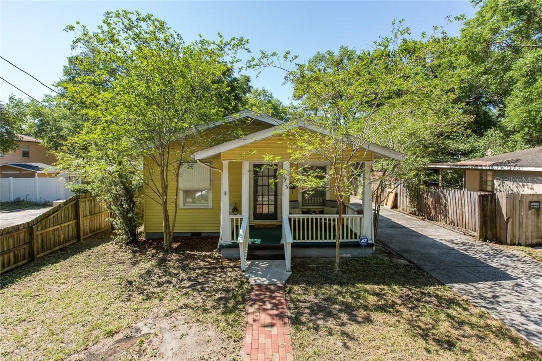 1215 E Mohawk Ave., Tampa, FL 33604