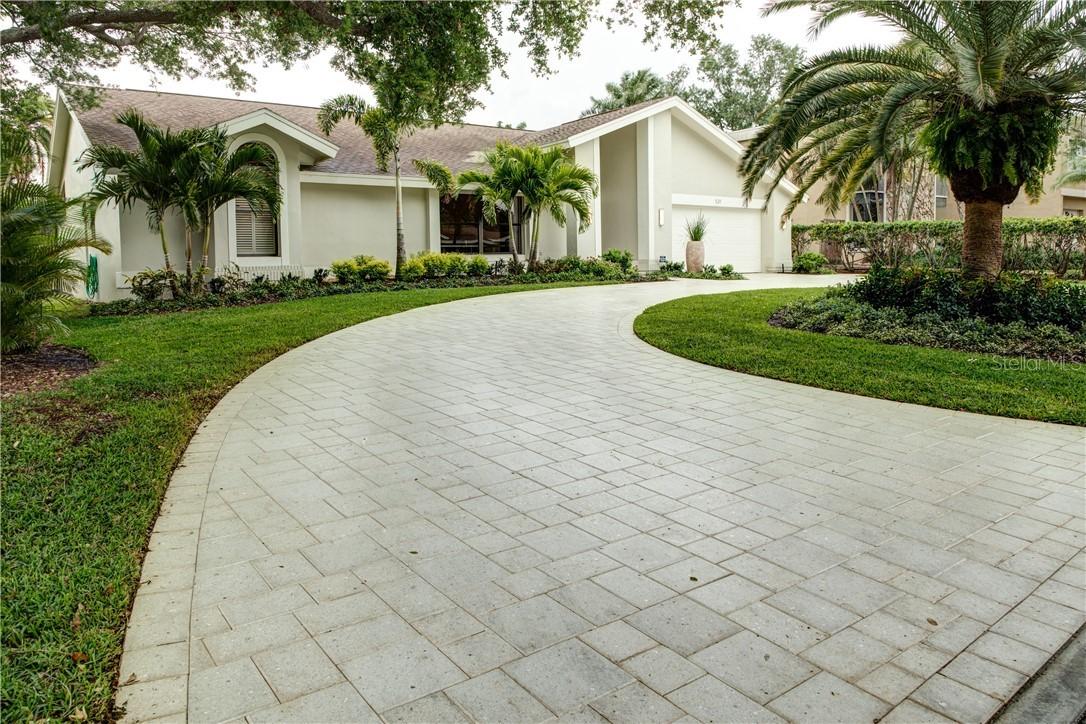 531 Rafael Blvd., St Petersburg, FL 33704