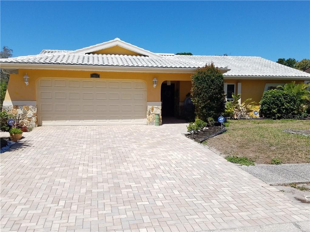 9268 123rd Way, Seminole, FL 33772