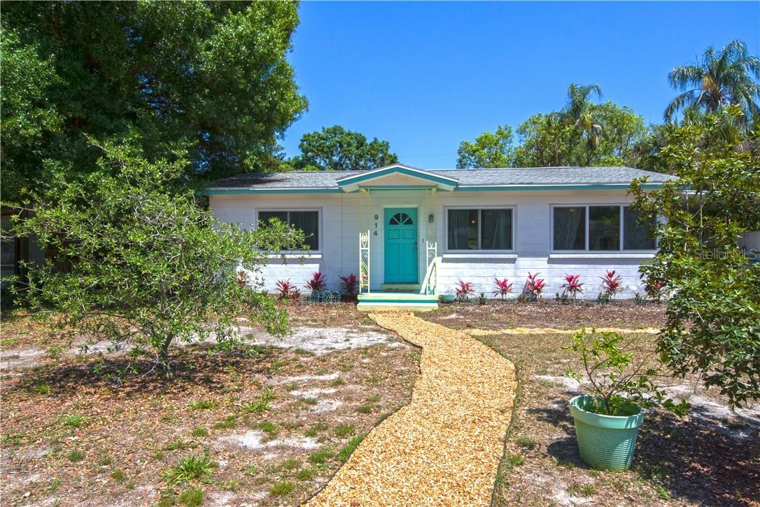 914 60th St., Gulfport, FL 33707