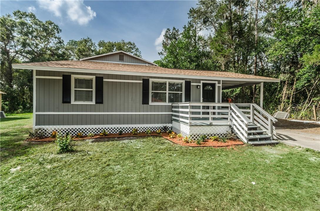 18812 Carr Dr., Lutz, FL 33559