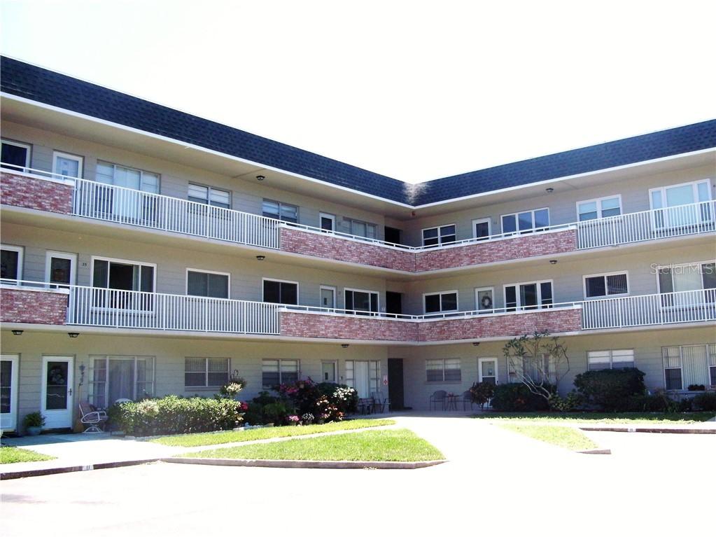 2427 Rhodesian Dr. #31, Clearwater, FL 33763