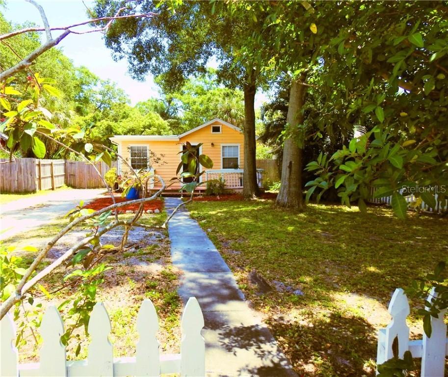 1900 52nd St., Gulfport, FL 33707