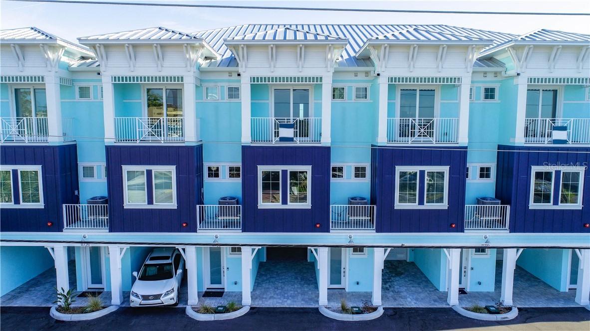 11721 1st St., Treasure Island, FL 33706