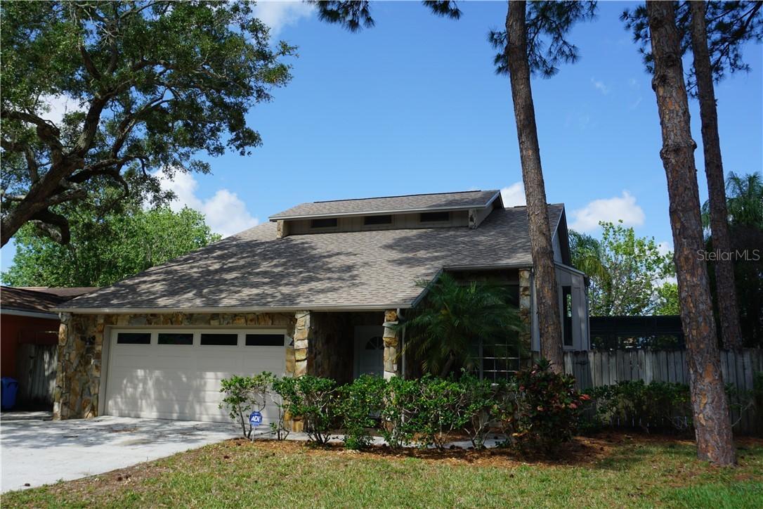 11880 68th St., Largo, FL 33773