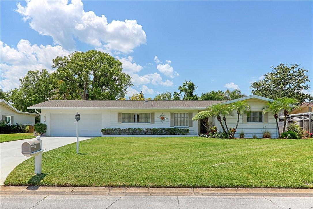 1014 Stephen Foster Dr., Largo, FL 33771