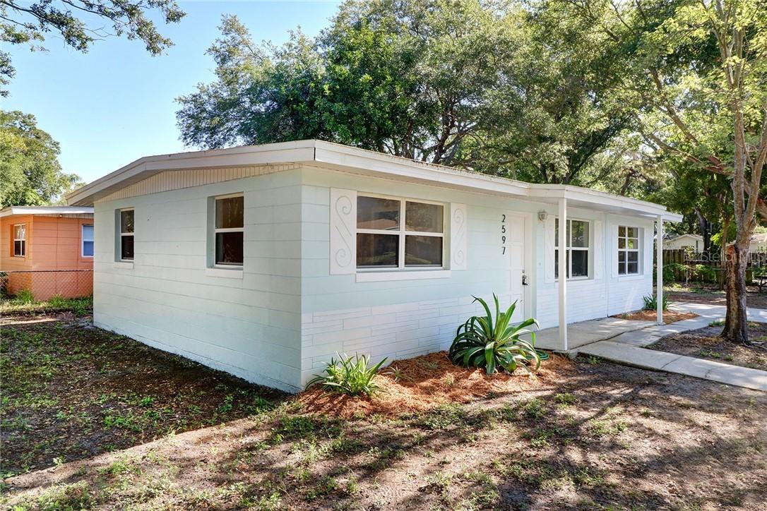 2597 40th Ave., St Petersburg, FL 33714
