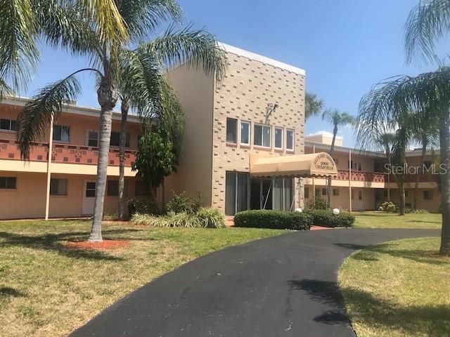 2900 S 45th Street South #13, Gulfport, FL 33711