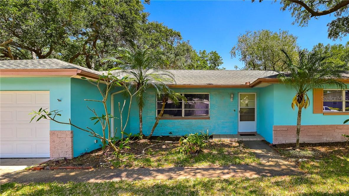 2555 12th Ave., Largo, FL 33770