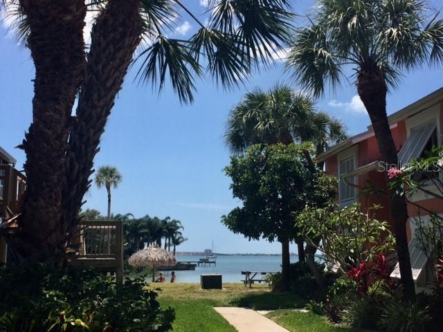 3735 42nd Way #E, St Petersburg, FL 33711