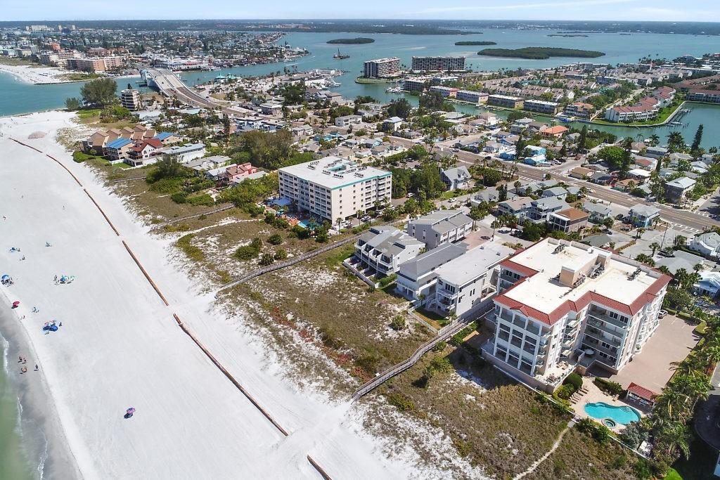 12274 1st St. #5, Treasure Island, FL 33706