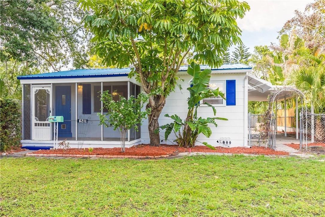 6211 5th Ave., St Petersburg, FL 33707