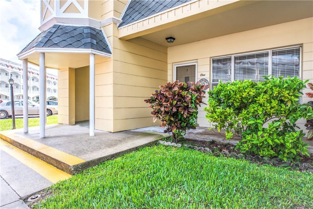 2459 Franciscan Dr. #1, Clearwater, FL 33763