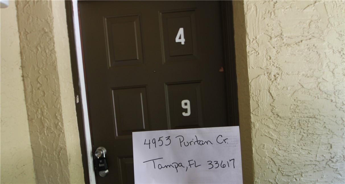 4953 Puritan Cir #404, Tampa, FL 33617