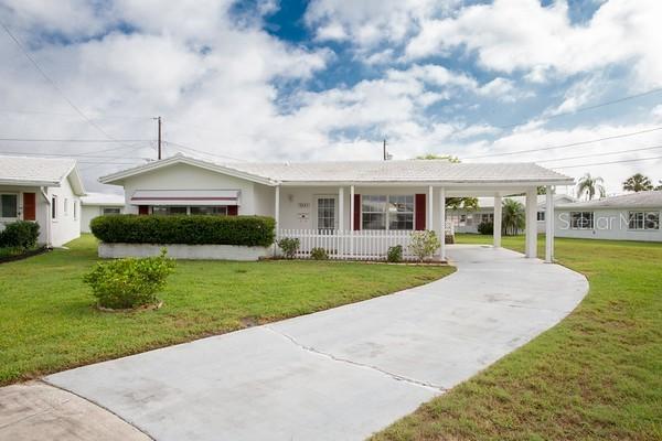 9845 44th Way, Pinellas Park, FL 33782