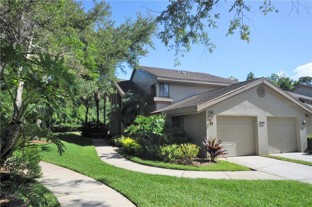 3025 Landmark Blvd. #706, Palm Harbor, FL 34684
