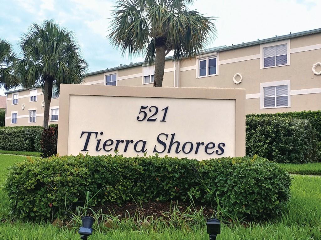 521 Pinellas Bayway #204, Tierra Verde, FL 33715