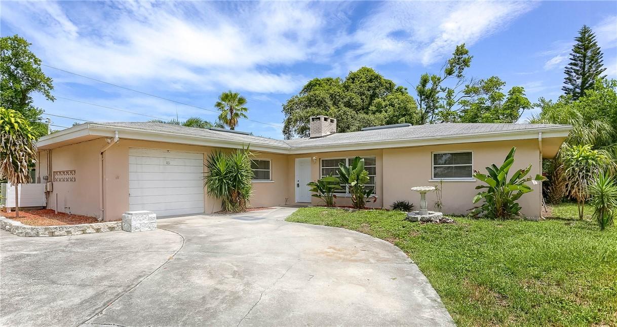 101 Palm Dr., Largo, FL 33770