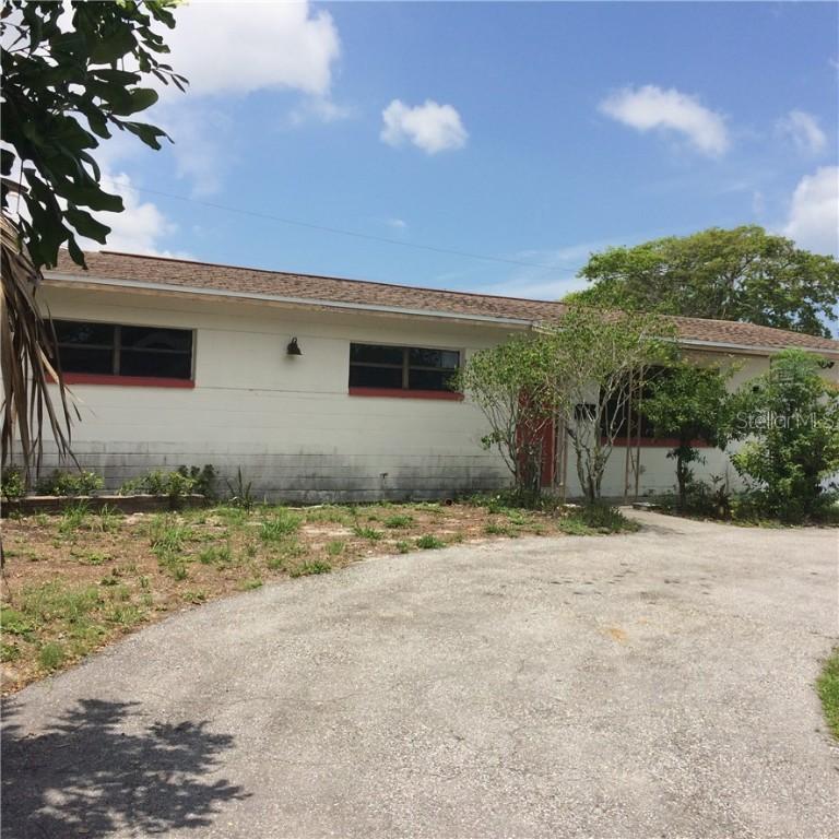 3861 Wahoo Dr., St Petersburg, FL 33705