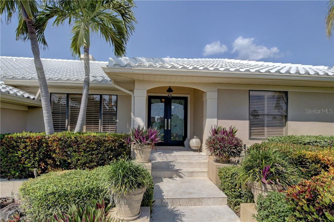 137 11th St., Tierra Verde, FL 33715