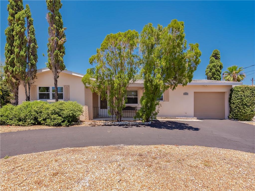 325 S Tessier Dr., St Pete Beach, FL 33706