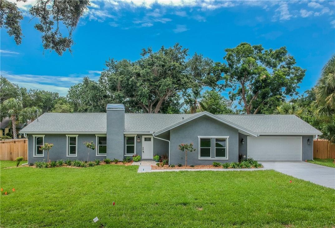 14718 Pine Dr., Largo, FL 33774