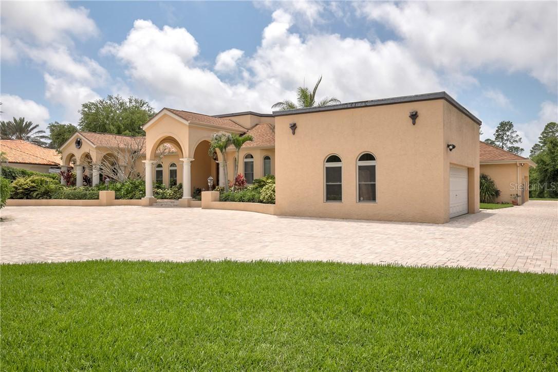 2950 Leprechaun Ln., Palm Harbor, FL 34683