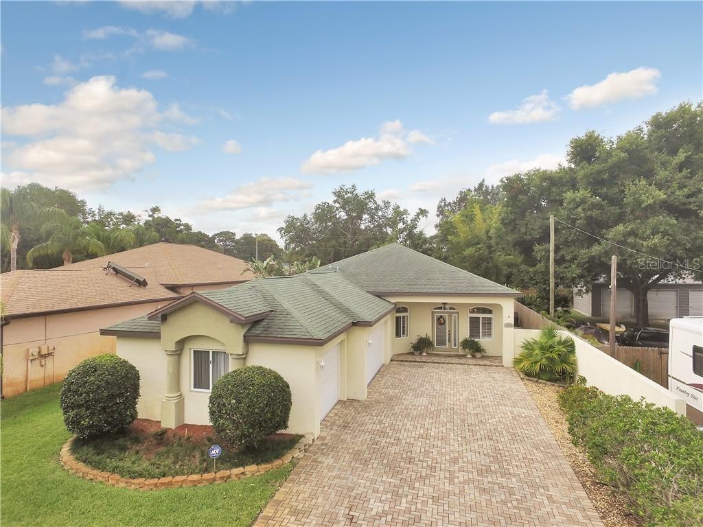 2644 Dryer Ave., Largo, FL 33770
