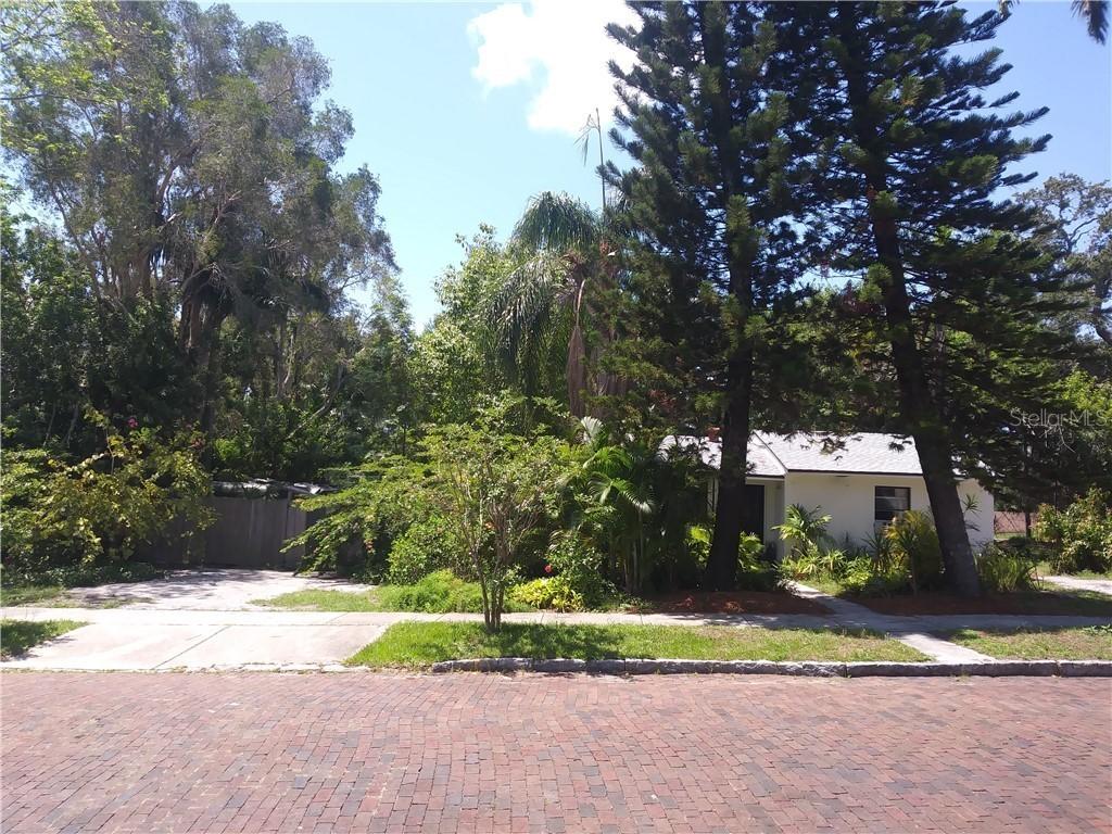 842 17th Ave., St Petersburg, FL 33704