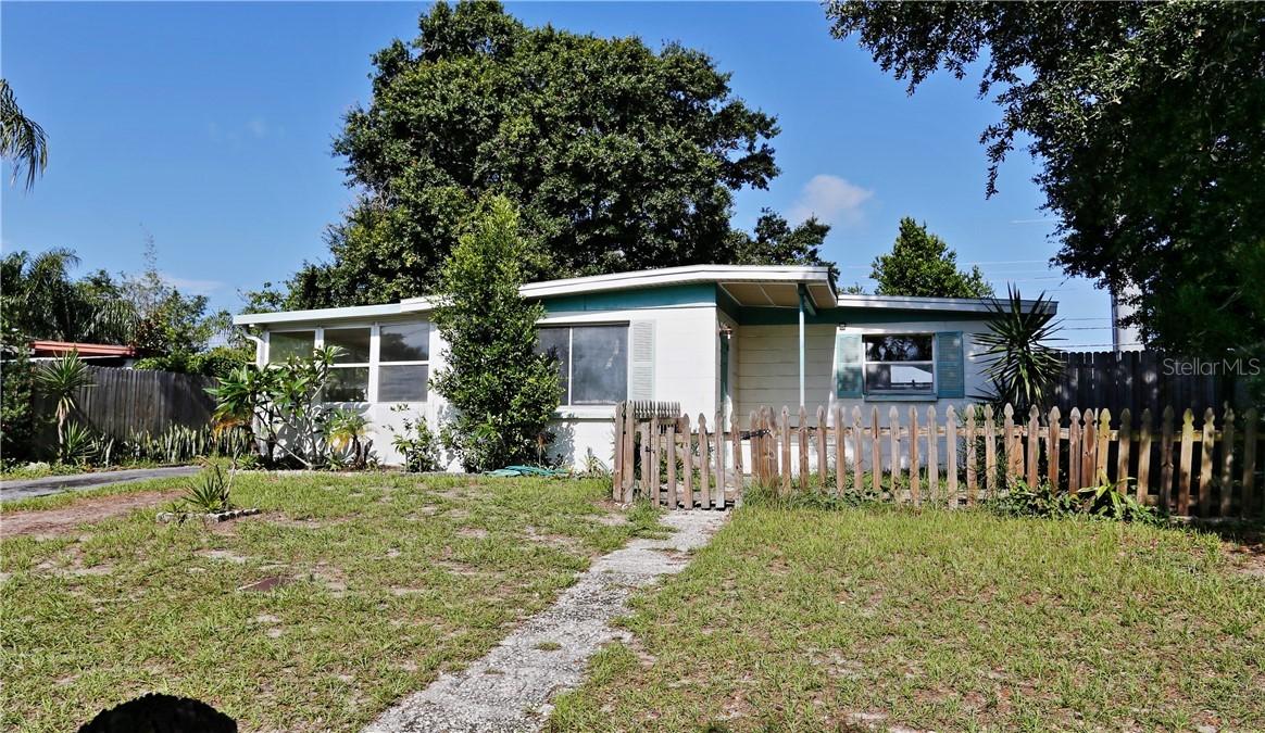 11250 106th St., Largo, FL 33773