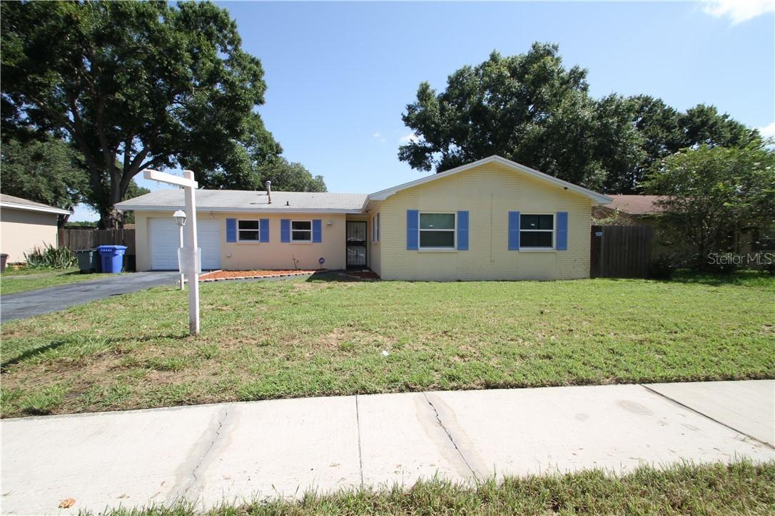 628 Huntington St., Brandon, FL 33511