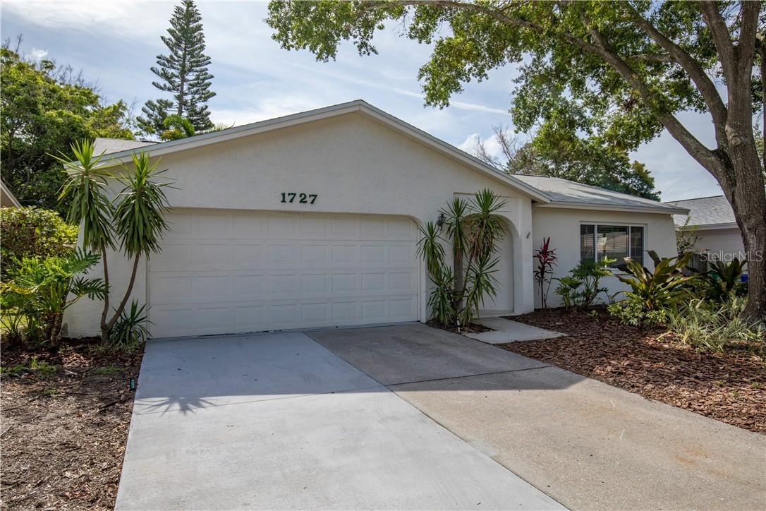1727 W Groveleaf Ave., Palm Harbor, FL 34683