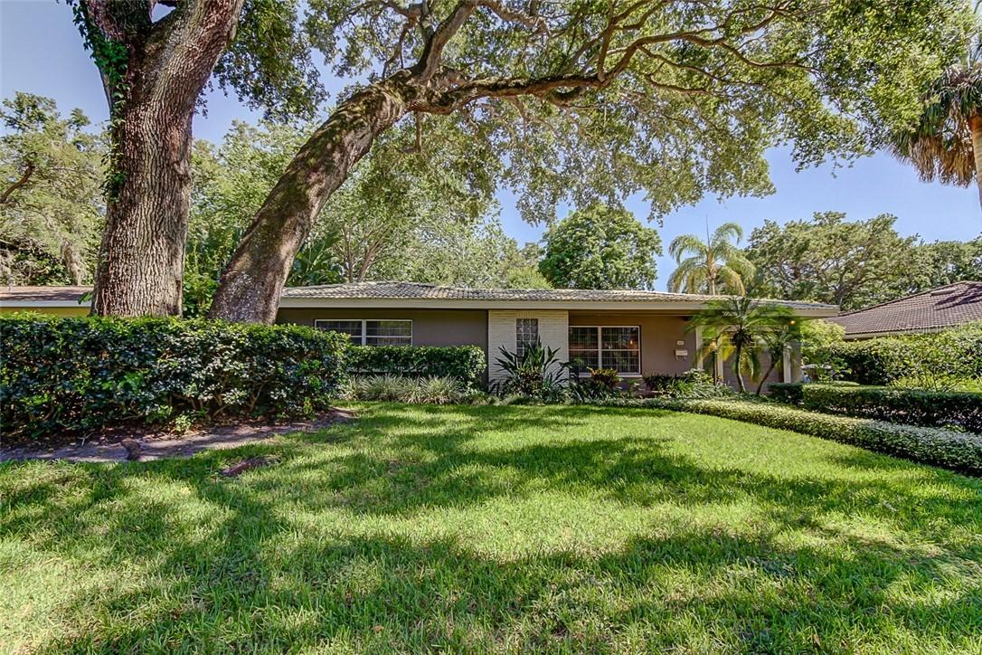 8244 Yardley Ave., St Petersburg, FL 33710