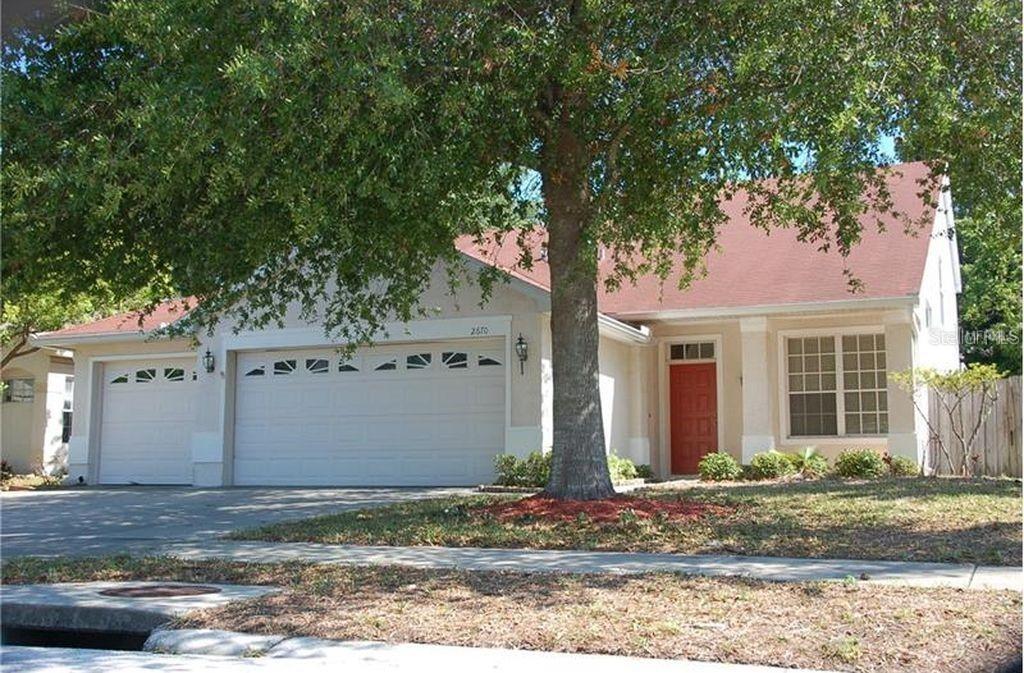 2670 Oleander Ct., Palm Harbor, FL 34684