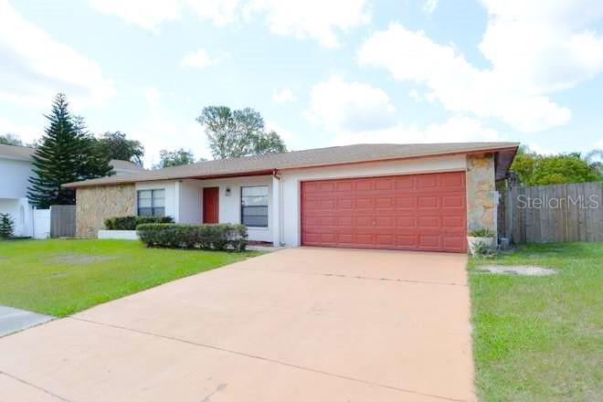 24012 Timberlawn Ct., Lutz, FL 33559