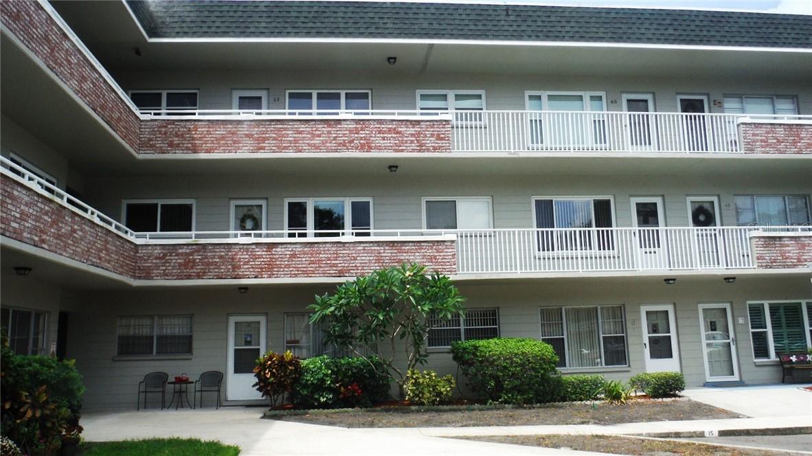 2427 Rhodesian Dr. #41, Clearwater, FL 33763