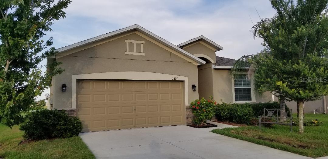 2438 Dakota Rock Dr., Ruskin, FL 33570