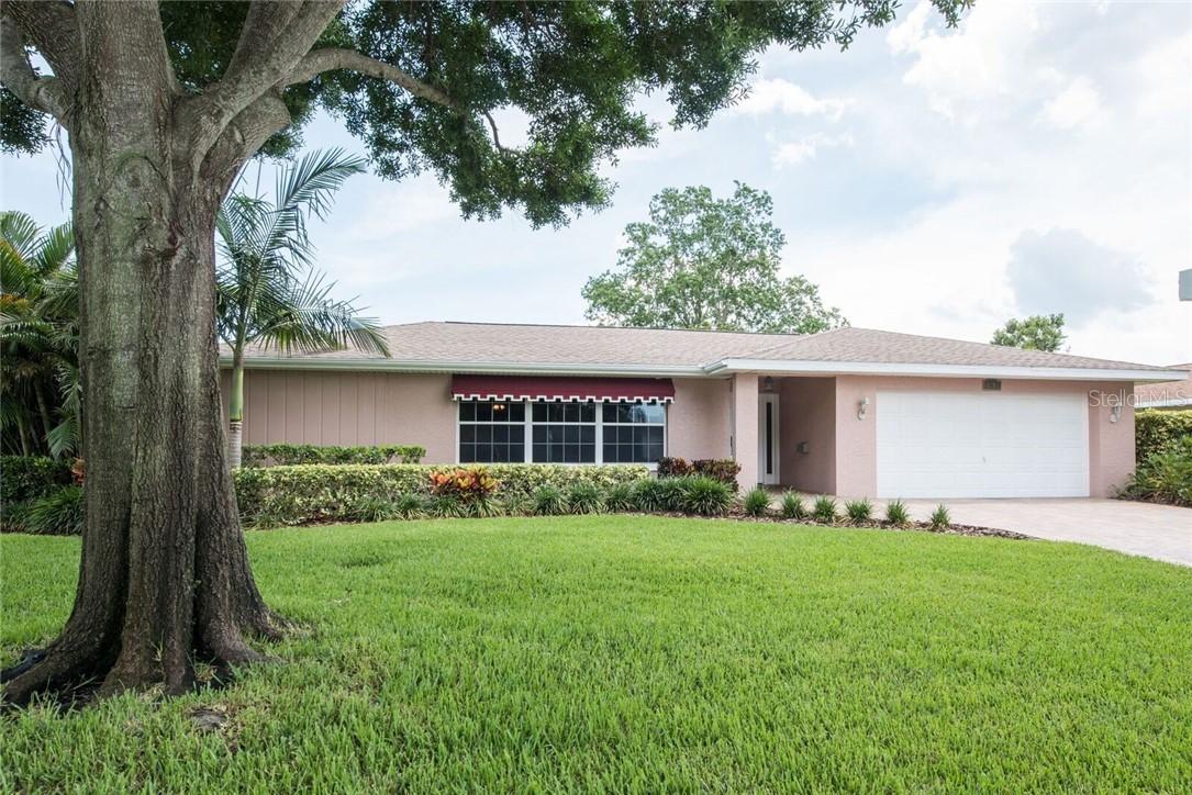 6301 Tanglewood Dr., St Petersburg, FL 33702