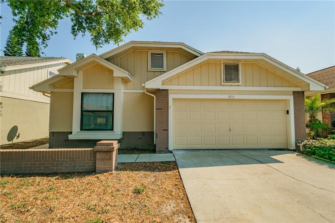 1859 Springwood Cir., Clearwater, FL 33763
