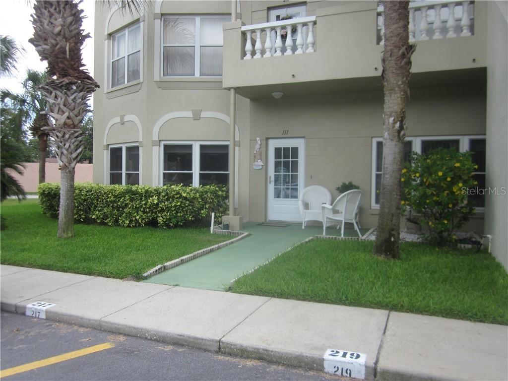 2020 Shangrila Dr. #111, Clearwater, FL 33763